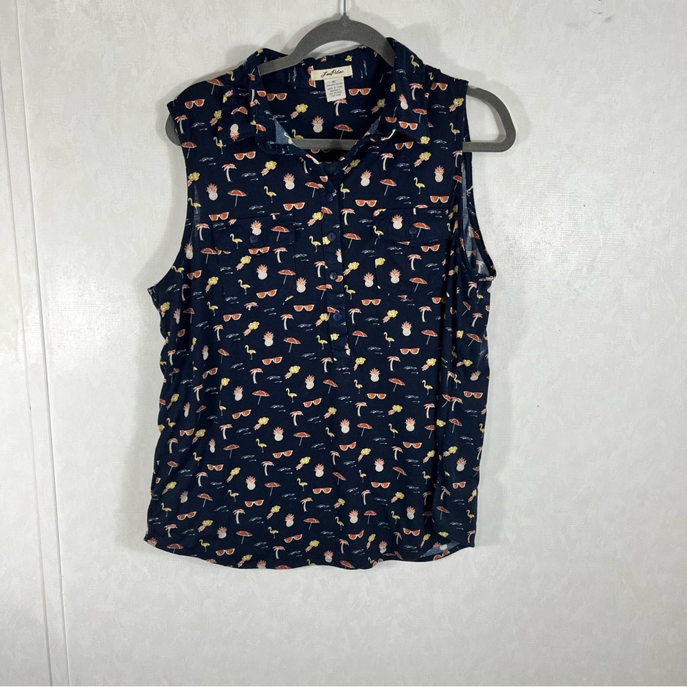 Love Potion Black and Pink Sleeveless Blouse with Collar sleeveless Button Front